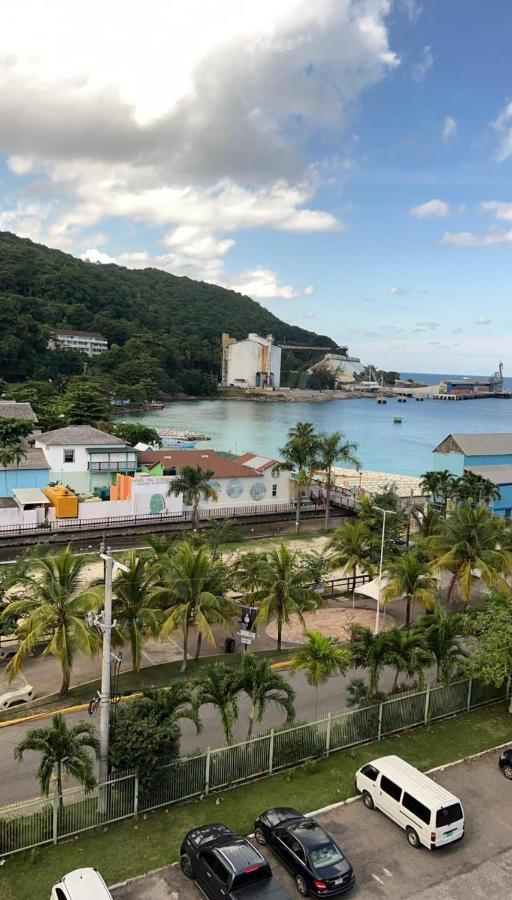 Studio 6 At Turtle Beach Towers Ocho Rios Zewnętrze zdjęcie